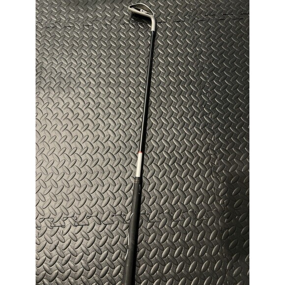 Rare Nike Golf VR TW Tiger Woods Junior 5 Iron Graphite Youth Right Hand 30 Inch - Picture 1 of 8